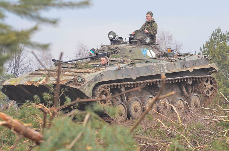 Trong những ngày qua, những chiếc BMP-2 của Quân đội Ukraine ở khu vực giới tuyến, thường xuyên tiến hành tập kích hỏa lực vào phần lãnh thổ của nước cộng hòa Donetsk tự xưng (DPR), bằng pháo 30mm. 