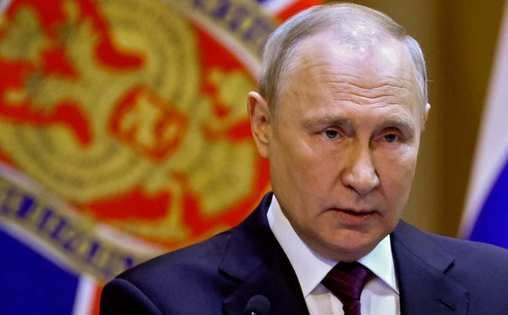 Tổng thống Putin cho rằng, nếu ông có thể đoán trước được tình hình sẽ phát triển như ngày nay, thì quyết định của ông lúc đó lẽ ra phải được đưa ra sớm hơn và lẽ ra phải chuẩn bị cho quyết định này ngay từ đầu. Rõ ràng Tổng thống Putin sẽ không cho Ukraine và phương Tây thêm một cơ hội nào nữa; và lần này Nga sẽ chiến đấu cho đến khi đạt được các mục tiêu của chiến dịch quân sự đặc biệt. 