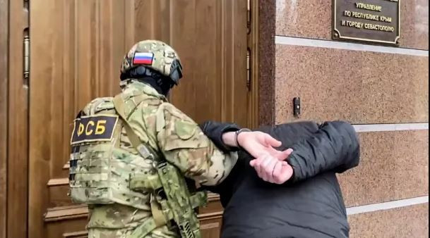 Các cơ quan phản gián của Nga đã nắm bắt trước tình hình và đập tan âm mưu tấn công cực đoan của Ukraine. Nga đã bắt giữ các điệp viên của Ukraine trong chiến dịch này và cắt đứt mạng lưới của họ với phương Tây. Nga đã tái triển khai trong lĩnh vực chiến tranh bí mật, ngày càng để lại ít cơ hội hơn cho Ukraine.