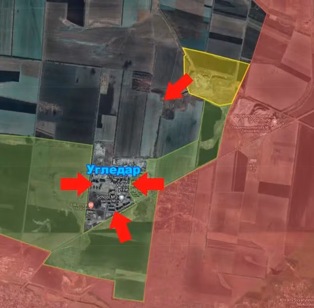 Tuy nhiên, theo hãng thông tấn nhà nước Ukraine Ukrinform đưa tin ngày 3/10 cho biết, Quân đội Ukraine đóng quân ở Ugledar tuyên bố rằng, bất chấp nguy cơ bị quân Nga bao vây, sở chỉ huy không ban hành lệnh rút quân. Những người lính tự ý rời đi và không bao giờ được lệnh rút lui khỏi thị trấn. 