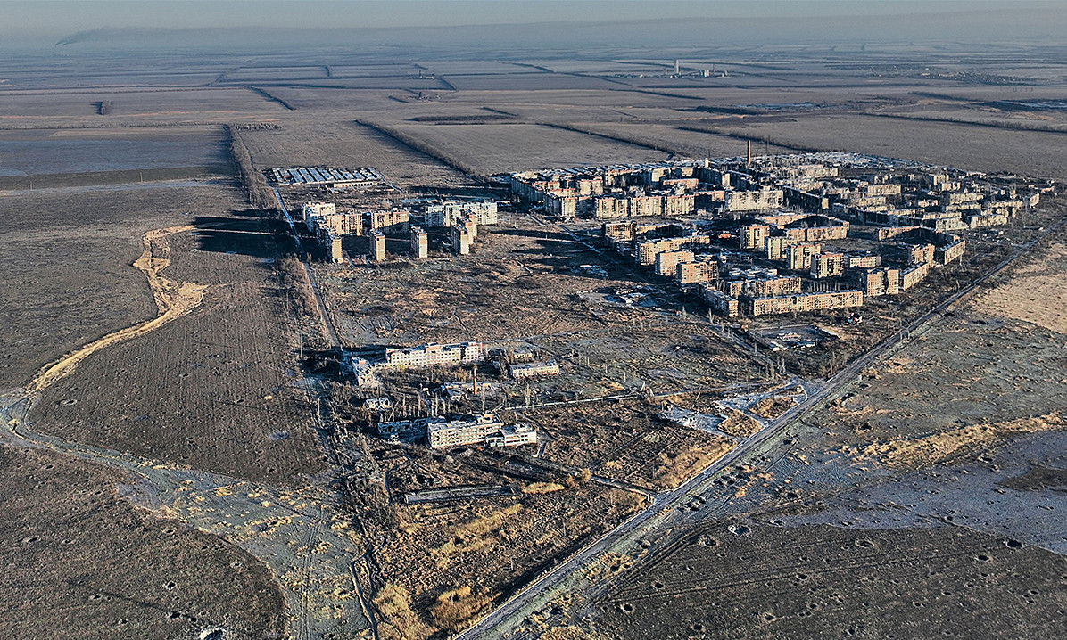 Mặt khác, trong quá trình tấn công cứ điểm Ugledar ở nam Donetsk, RFAF có thể dọn dẹp nhiều thi thể khác nhau mà AFU để lại trong khu vực. Trong so sánh này, AFU thực sự khó kiểm soát và dọn dẹp thi thể binh sĩ Nga. Ngoại trừ các hoạt động tấn công ở Kursk, các tình huống khác mà AFU có thể thu thập binh sĩ Nga, rất có thể là sau khi đơn vị tấn công của Nga thất bại, họ rút lui mà không kịp lấy thi thể. 