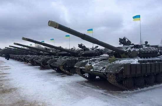 Cũng lần đầu tiên, Quân đội Nga điều máy bay không người lái tiến hành trinh sát các khu tập trung quân bí mật của Ukraine. Mặc dù người Ukraine đã thành công trong việc bắn hạ một máy bay không người lái của Nga, nhưng họ không thể ngăn cản người Nga giành được ưu thế. 