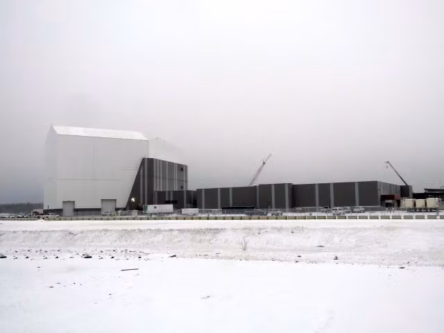 Thông tin về việc ra mắt hệ thống tên lửa này, đã được tiết lộ trong một cuộc họp ngắn về ngân sách từ cơ quan Phòng thủ tên lửa Mỹ. Cơ quan này thông báo đã giành một khoản ngân sách 79 triệu USD từ năm tài chính 2015, để phát triển chương trình.