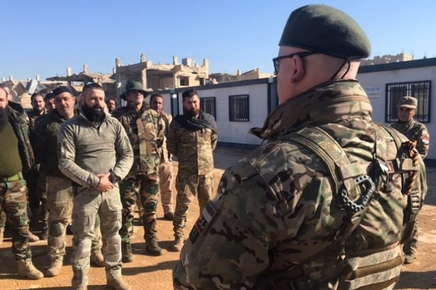 Trong trường hợp này, không có gì ngạc nhiên, khi các cố vấn quân sự phương Tây bị mắc kẹt trong vòng vây cùng với Tiểu đoàn Azov; và những người có “thân phận đặc biệt” này, chắc chắn sẽ là mục tiêu quan tâm nhất của hai bên.