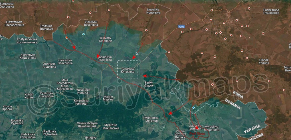 Tại một số khu vực biên giới của Tỉnh Kursk, một số lượng lớn video giám sát khách quan, đã ghi lại các cuộc tấn công của RFAF vào các điểm triển khai tạm thời của AFU; khi RFAF đã sử dụng hỏa lực không quân và pháo binh để tấn công dữ dội vào các vị trí của AFU, trong khu rừng nằm ở biên giới.