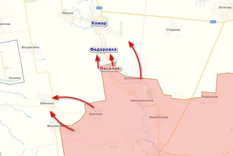 Hiện ở phía đông và phía nam theo hướng Novopavlovsk, quân Nga vẫn tiếp tục tấn công Fedorovka (nằm ở phía bắc Velyka Novosyolka), nhằm giành được chỗ đứng ở phía nam ngôi làng này, cũng như chiếm giữ các cứ điểm trên tuyến phòng thủ chính của AFU. Nếu quân Nga chiếm được vị trí này, họ sẽ dễ dàng tiến tới Komar.