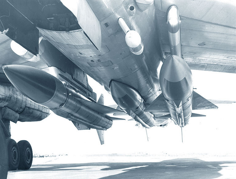 Vài năm sau khi Nga nhận được tên lửa Kh-22 do Ukraine bàn giao, sức mạnh quốc gia của nước này đã tăng lên đáng kể, nhờ xuất khẩu năng lượng, và sau đó, Nga đã đưa ra phiên bản cải tiến của Kh-22 là tên lửa Kh-32, với hiệu suất tốt hơn.