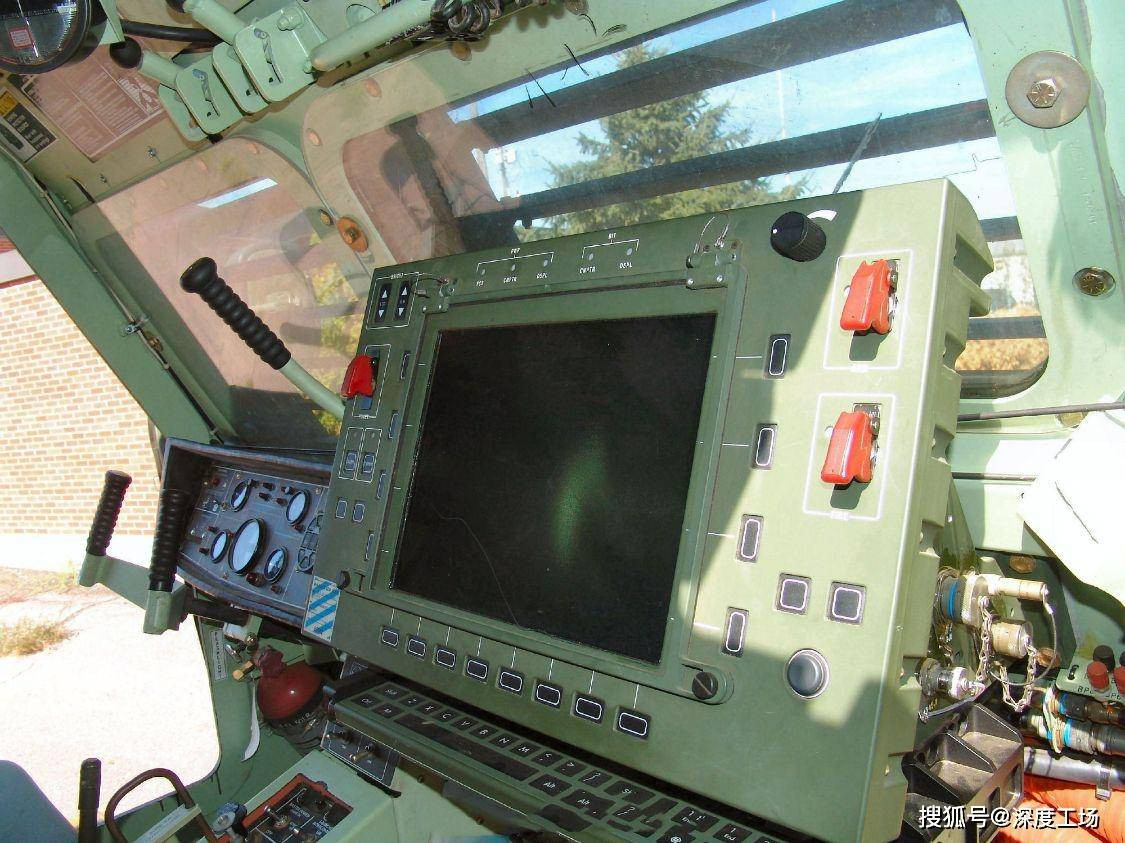 Bốn vũ khí át chủ bài trong cuộc xung đột Nga-Ukraine hiện nay - Hình 7 Bon vu khi at chu bai trong cuoc xung dot Nga-Ukraine hien nay-Hinh-7