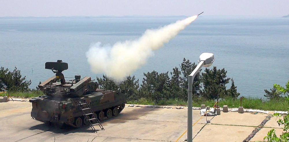 Tuy nhiên, Biho II vẫn chưa được sản xuất loạt lớn. Mặc dù một hệ thống phòng không mô-đun cao như vậy, có thể trông “đẹp trên giấy” và trong các bài thuyết trình trước các quan chức quân sự, nhưng liệu hệ thống này có thực sự hoạt động hay không vẫn chưa được chứng minh. Nguồn ảnh: Pinterest.