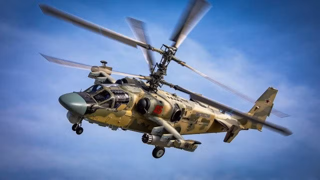 Truc thang Ka-52 mat bao nhieu giay de tan cong mot xe tang?