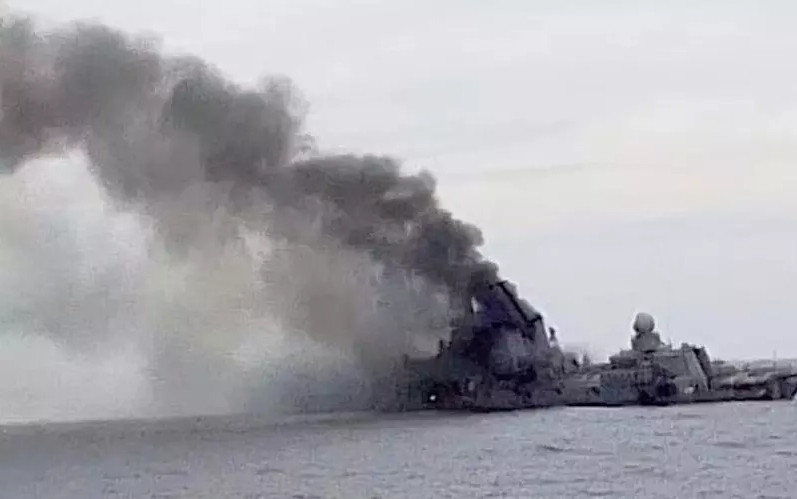 Sự cố chìm tàu Moscow đã gây thiệt hại nặng nề cho Hạm đội Biển Đen, đây được coi là tổn thất lớn nhất của Quân đội Nga kể từ đầu chiến dịch. Khi đó, Olga Skabeyeva, người dẫn chương trình của kênh truyền hình nhà nước Nga thậm chí còn cho rằng: “Điều này có nghĩa là chiến tranh thế giới thứ ba đã bắt đầu”. 