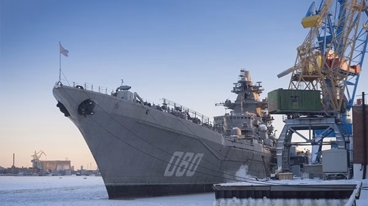 Năm 2013, tàu Đô đốc Nasimov bắt đầu được đại tu, Hải quân Nga dự kiến sẽ thay thế toàn bộ radar và lắp đặt các tên lửa phòng không và giếng phóng thẳng đứng đa năng cho con tàu.