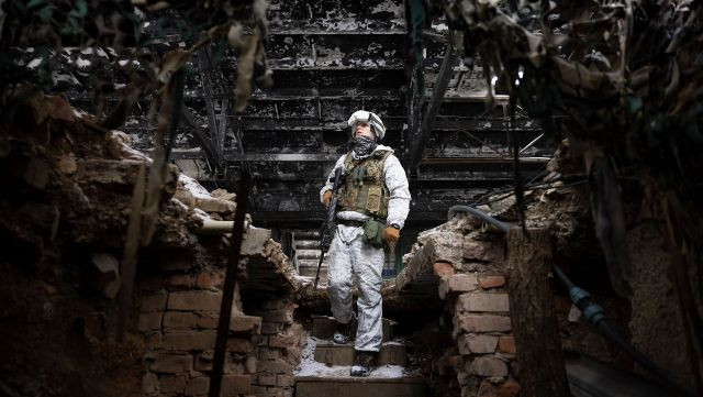 Các nguồn tin bằng cả tiếng Nga và tiếng Ukraine cho biết, Lực lượng Hàng không Vũ trụ Nga (VKS) mới sử dụng bom UPAB-1500B ở chiến trường Ukraine trong những tuần gần đây. Tuy nhiên, đây là thông tin không chính xác.