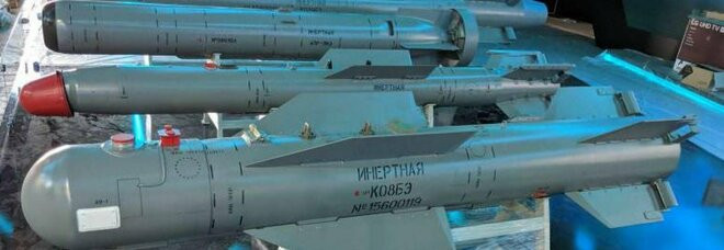 Các thử nghiệm với UPAB-1500B đã được tiến hành thành công vào năm 2019 và UPAB-1500B đã được đưa vào sản xuất hàng loạt. Các nguồn tin của Nga cho rằng, việc sản xuất thậm chí khi đó đã bắt đầu cho một khách hàng nước ngoài.