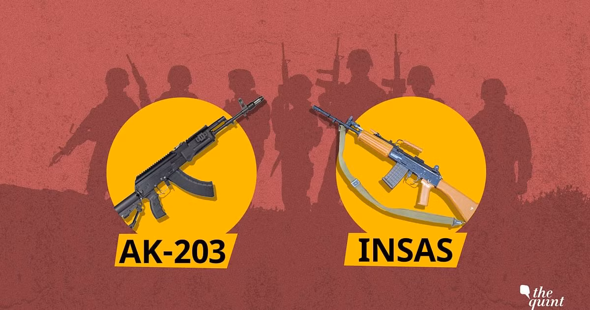 Mặc dù INSAS có tốc độ bắn 650 viên/ phút, nhanh hơn 600 viên/ phút của AK-203, nhưng độ chính xác của AK-203 cao hơn. Ngoài ra, AK-203 còn sử dụng báng súng có thể gập lại và tiện dụng, giúp binh lính sử dụng dễ dàng hơn.