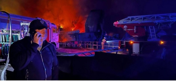 Chẳng hạn, trong cuộc tấn công bằng tên lửa hành trình mới đây vào xưởng đóng tàu quân sự Nga ở Sevastopol tại Crimea, quân đội Ukraine đã điều 5 máy bay chiến đấu và phóng 10 tên lửa hành trình cùng một lúc. Con số 10 tên lửa có thể không quá nhiều đối với Mỹ và Nga, nhưng đối với quân đội Ukraine, việc phóng nhiều tên lửa như vậy trong một đợt là rất nhiều.