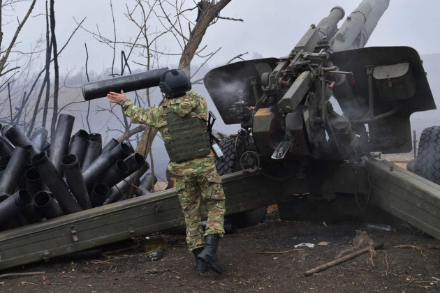 Rõ ràng là các phân đội nhỏ của Quân đội Ukraine sẽ rất khó có khả năng đạt được thành công, trong khi các cuộc tấn công bằng hỏa lực pháo binh hạng nặng và các cuộc không kích của Quân đội Nga tiến hành dữ dội và liên tục. 