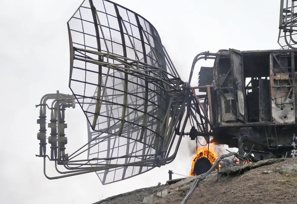 Thực tế cũng chứng minh rằng, tên lửa phòng không Patriot của Mỹ khó phát huy được vai trò xứng đáng ở Ukraine. Tên lửa phòng không tiên tiến của Đức bị tên lửa Nga tiêu diệt ngay khi tiến vào Ukraine. Có thể nói, việc nâng cao năng lực phòng không của Ukraine mang tính chất tuyên truyền nhiều hơn và trên thực tế không có khả năng như vậy. 