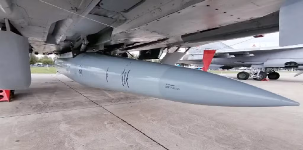 Truyền thông Hy Lạp dẫn các nguồn tin Mỹ cho biết "cuộc tấn công tên lửa khủng khiếp" này, đã khiến hàng chục sĩ quan NATO thiệt mạng. Do hầm ngầm nằm sâu dưới lòng đất, nên gây khó khăn lớn cho công tác cứu hộ. 