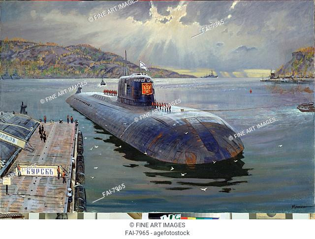 Vào tháng 8/2000, tàu ngầm Kursk tham gia một cuộc diễn tập hải quân lớn của Hạm đội Biển Bắc tại khu vực tại Biển Baren. Đây cũng là cuộc diễn tập hải quân lớn nhất của Nga sau khi Liên Xô sụp đổ. Cuộc diễn tập có sự tham gia của bốn tàu ngầm tấn công, tàu chỉ huy hạm đội Pyotr Đại đế và một đội tàu nhỏ hơn.