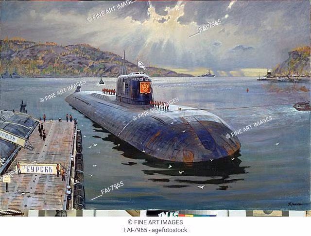 Vào tháng 8/2000, tàu ngầm Kursk tham gia một cuộc diễn tập hải quân lớn của Hạm đội Biển Bắc tại khu vực tại Biển Baren. Đây cũng là cuộc diễn tập hải quân lớn nhất của Nga sau khi Liên Xô sụp đổ. Cuộc diễn tập có sự tham gia của bốn tàu ngầm tấn công, tàu chỉ huy hạm đội Pyotr Đại đế và một đội tàu nhỏ hơn.