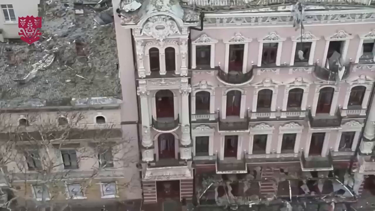 Việc tập trung săn lùng các cố vấn, lính đánh thuê nước ngoài của Nga, như việc tấn công chính xác vào lực lượng đặc nhiệm Anh đang ở trong khách sạn Bristol ở Odessa vừa qua, là lời cảnh báo mạnh mẽ nhất cho NATO và Ukraine.