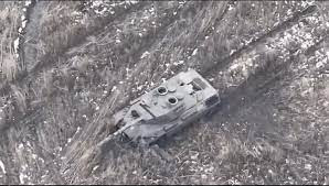 Ông Schäfer nhấn mạnh sự cần thiết phải có biện pháp cải thiện tình trạng phụ tùng thay thế và sửa chữa. Về vấn đề này, ông Schäfer đã gửi thư tới các công ty quốc phòng lớn của Đức như Rheinmetall và Krauss-Maffei Wegmann.