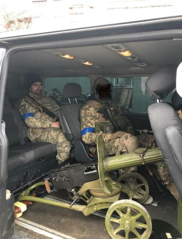 Với sự suy giảm tần suất "các cuộc tấn công chính xác tầm xa" của quân đội Nga, đặc biệt là việc giảm mạnh số lượng máy bay không người lái tự sát Geran-2, cùng với sự xuất hiện của một số lượng lớn vũ khí phòng không hiện đại mà phương Tây viện trợ, những khẩu súng máy Maxim “đồ cổ” này đã được sử dụng ít dần. 