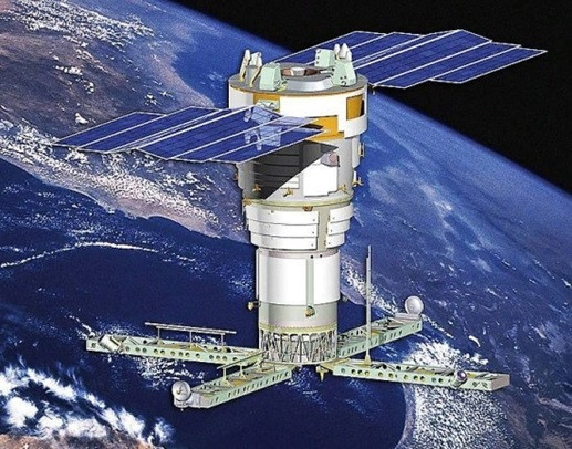 Tuy nhiên Nga gần đây đã có rất nhiều vũ khí giá rẻ để phá hủy các mạng lưới vận chuyển và kho hàng của Ukraine. Đầu tiên, là khả năng trinh sát tình báo của Quân đội Nga được cải thiện rõ rệt, thông qua việc liên tiếp phóng các vệ tinh trinh sát có độ phân giải cao cũng như lực lượng tình báo mặt đất hoạt động hiệu quả hơn. 