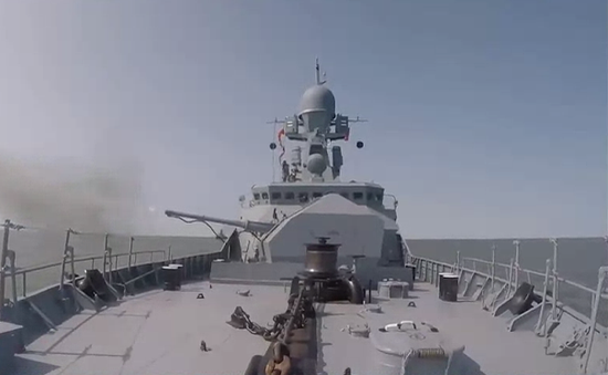 Những tàu này có thể vào sông Dnepr, để tấn công các mục tiêu của Ukraine dọc theo bờ sông; tuy nhiên số tàu nhỏ này chỉ thực hiện nhiệm vụ tuần tra và hộ tống ở biển Azov. 