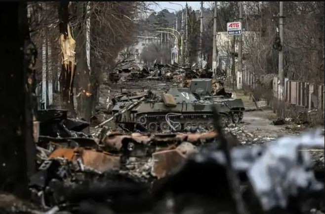 Khi cuộc xung đột Nga-Ukraine nổ ra vào tháng 2/2022, một trận chiến khốc liệt đã nổ ra giữa Quân đội Nga và Ukraine xung quanh thành phố Kharkov của Ukraine. Khi đó, Tư lệnh mặt trận Kharkov không ai khác chính là Tướng Syrsky, hiện là Tổng tư lệnh Lực lượng Vũ trang Ukraine. 