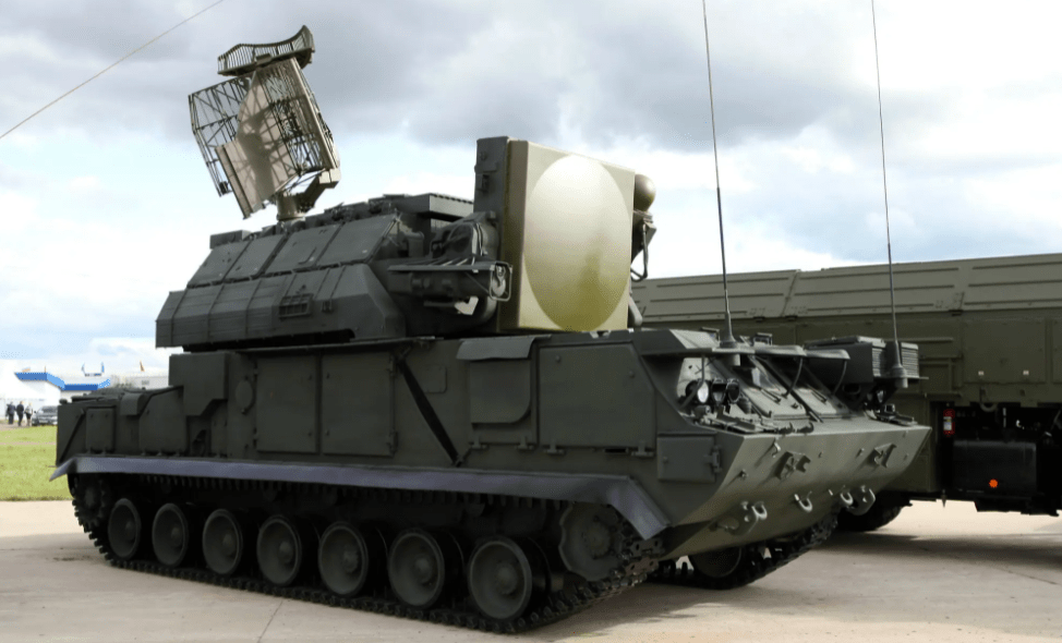 Nếu các hệ thống phòng không dã chiến cơ động chủ lực, bảo vệ lực lượng chiến đấu tuyến trước của Nga như Pantsir-S1, Tor-M2 và đặc biệt là Buk-M2 bị tiêu diệt và chế áp, thì quân đội Nga về cơ bản không có cách nào để ngăn chặn UAV TB2 của Ukraine.