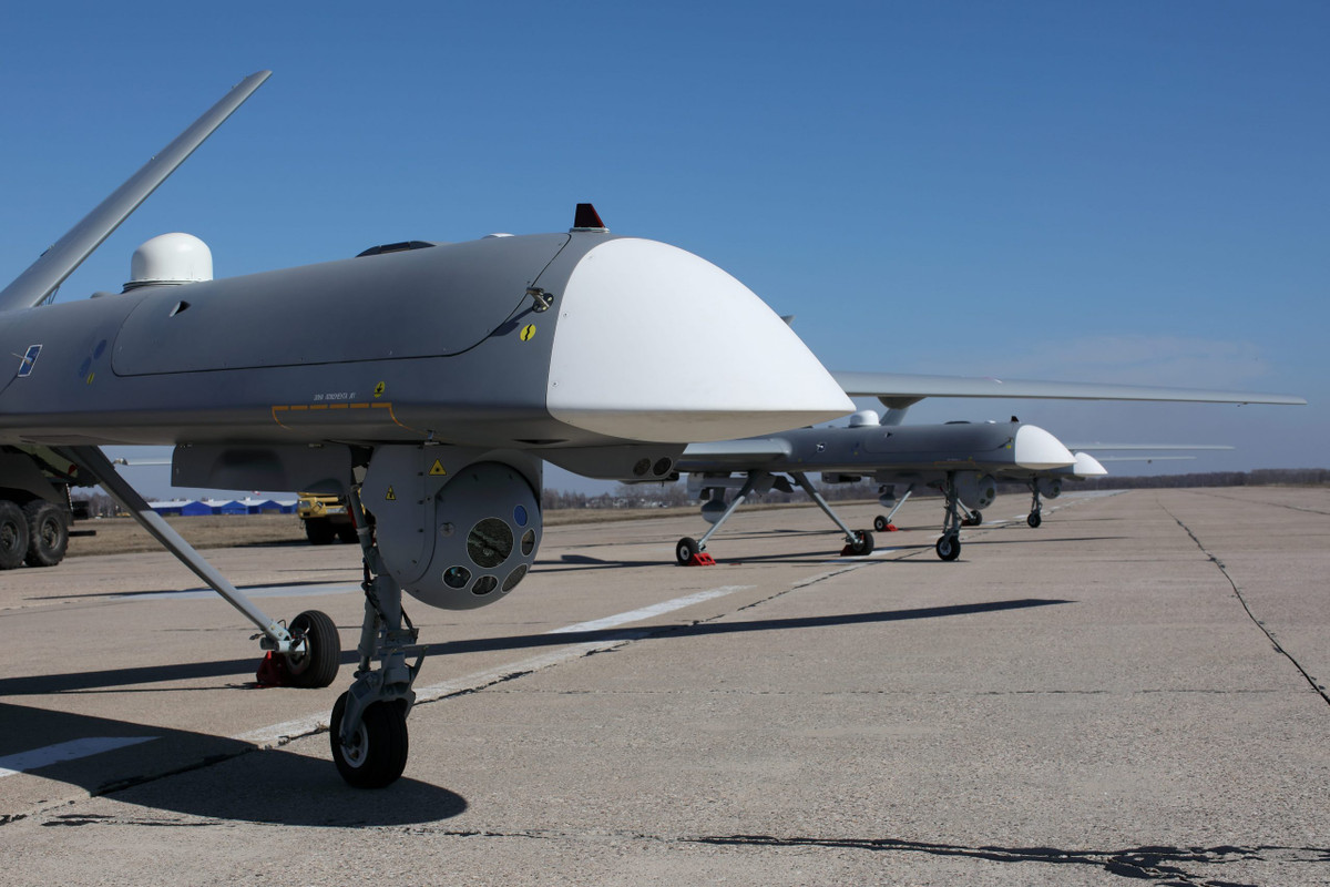 "Orion" là máy bay không người lái giám sát tầm trung (MALE) đầu tiên của Nga, có thể cạnh tranh với "Predator" của Mỹ, Rainbow-4 và Wing Loong-1 của Trung Quốc.