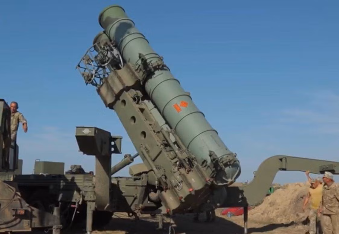 Do vậy, việc triển khai các hệ thống phòng không này của Quân đội Ukraine ở Donbass, cũng chỉ là một tác động tâm lý đối với các nước cộng hòa tự xưng và cũng là liệu pháp tinh thần đối với Quân đội Ukraine, trước khả năng “tàn sát” của Không quân Nga.