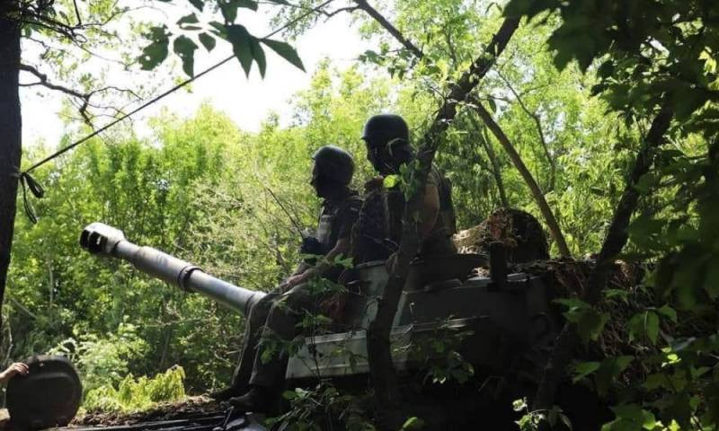 Chuyên gia Onufrienko cho biết, đây là đầu cầu duy nhất mà quân đội Ukraine đã duy trì ở tả ngạn trong hơn một tuần. Mặc dù không thể phát động một cuộc tấn công chiến lược từ vị trí này, nhưng có thể tiếp tục quấy rối thành phố Aleshka. Ảnh: Pinterest.