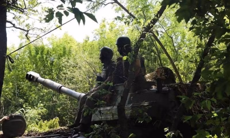 Chuyên gia Onufrienko cho biết, đây là đầu cầu duy nhất mà quân đội Ukraine đã duy trì ở tả ngạn trong hơn một tuần. Mặc dù không thể phát động một cuộc tấn công chiến lược từ vị trí này, nhưng có thể tiếp tục quấy rối thành phố Aleshka. Ảnh: Pinterest.