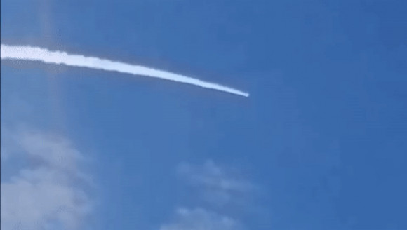 Theo các chuyên gia quân sự, ngoài việc đánh chặn máy bay, Buk-M1-2 còn được dùng để đánh chặn tên lửa hành trình, tên lửa đạn đạo tầm ngắn, tên lửa đất đối không. Từ những thông tin này, có thể thấy rằng, việc Ukraine sử dụng hệ thống chống tên lửa, để đánh chặn UAV cảm tử, giống như việc mang "tên bắn ruồi". 