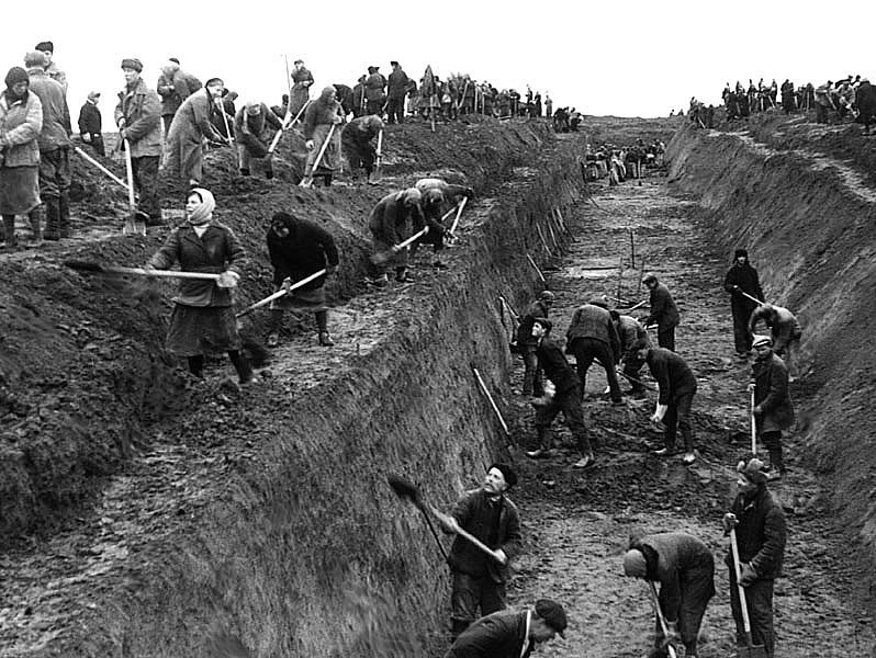 Tại sao Đức đã tới sát ngoại ô nhưng không thể vào tới Moscow - Hình 4 Tai sao Duc da toi sat ngoai o nhung khong the vao toi Moscow-Hinh-4