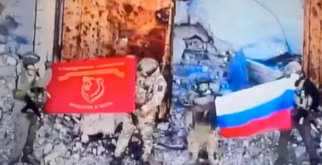 Những thay đổi về chiến thuật của Quân đội Nga cũng sẽ diễn ra ở các hướng khác trên tiền tuyến. Không quân Nga có khả năng tiến hành các cuộc không kích quy mô lớn vào các vị trí của Ukraine trên tiền tuyến trong vài ngày. Lực lượng mặt đất của Nga có thể sử dụng ưu thế trên không cục bộ tạm thời này để mở rộng kết quả của họ