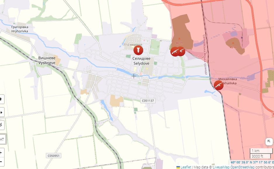 Quân Nga bây giờ chỉ cần tiến thêm một bước nữa là tới Mirnorad, thành phố vệ tinh của Pokrovsk. Nhưng mục tiêu trước mắt của quân Nga là tràn ngập Selydove, thì khi đó, về cơ bản quân Nga có thể tiến hành một cuộc bao vây thành phố Pokrovsk.