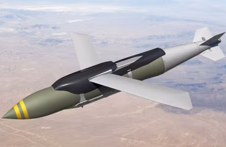 Theo ông Ignat, người Nga bắt đầu biến các loại bom không điều khiển của họ thành loại bom lượn dẫn đường chính xác. Những quả bom lượn như vậy gây ra mối đe dọa lớn, vì chúng có thể bay hàng vài chục km đến mục tiêu nhờ đôi cánh lượn, được điều khiển bằng vệ tinh.