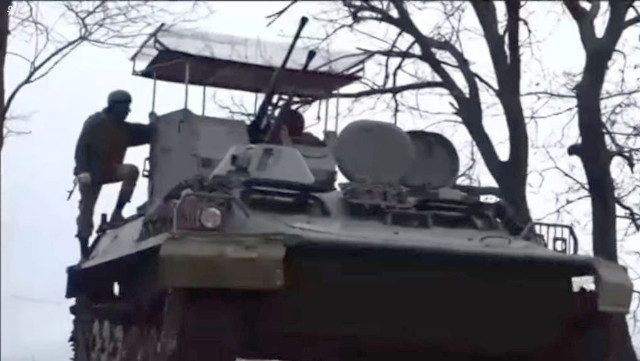 Theo trang Military Informant, cách bố trí vũ khí đặc biệt này đã được nhìn thấy ở mặt trận Avdiivka thuộc tỉnh Donetsk của Ukraine trong thời gian gần đây. Khẩu “pháo tự hành” 25mm này, được cho là thuộc về lực lượng quân tình nguyện của Nga (phương Tây gọi là lính đánh thuê), có phiên hiệu là Lữ đoàn tấn công đặc nhiệm độc lập 60 (SSAB).