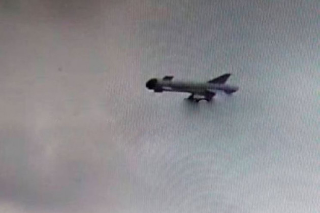 Lực lượng không quân và tên lửa trong ngày 4/4, cũng đã phá hủy sở chỉ huy của Lữ đoàn cơ giới độc lập số 24 của Ukraine ở vùng Lisichansk (thành phố thuộc tỉnh Luhansk) và một kho đạn tại đây.