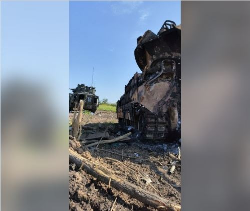 Tại sở chỉ huy tiền phương của Ukraine tại Dnipro có mặt gần như tất cả các chỉ huy hàng đầu của quân đội Ukraine, đều tập trung vì một việc, đó là phát động đợt phản công thứ hai; sau đợt phản công đầu tiên Ukraine chỉ chiếm lại được 8 ngôi làng, sau đó họ bị nhấn chìm trong những bãi mìn của quân đội Nga.