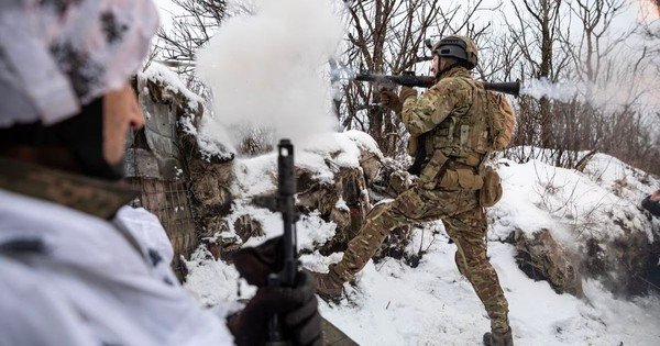 Từ đó đến tháng 9/2022, khi Quân đội Nga tuyên bố động viên, họ đã phải chịu hàng chục nghìn thương vong trên chiến trường; nhưng chỉ có hàng chục nghìn lính đánh thuê, tình nguyện viên và nhân viên ở vùng Donbass được đưa vào diện gia tăng.