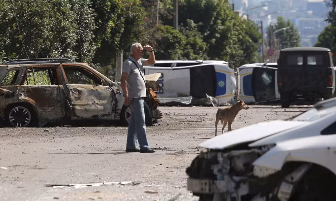 Giới quan sát đánh giá, Nga có khả năng kiểm soát hoàn toàn Lysychansk trong vài ngày tới, hoàn thành mục tiêu chiếm toàn bộ tỉnh Lugansk, một trong hai địa phương tạo thành vùng Donbass ở miền đông Ukraine.