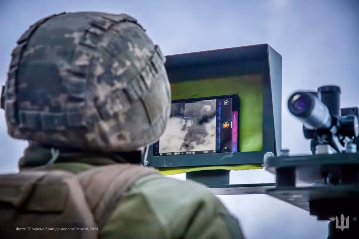 UAV Geran-2 hiện có khả năng quay video và truyền dữ liệu nhận được cho người điều khiển. Ngoài ra, UAV Gerbera vốn trước đây chỉ thực hiện chức năng là mồi nhử, đánh lừa lực lượng phòng không Ukraine; thì giờ đã bắt đầu được trang bị đầu đạn và hệ thống dẫn đường quang học.