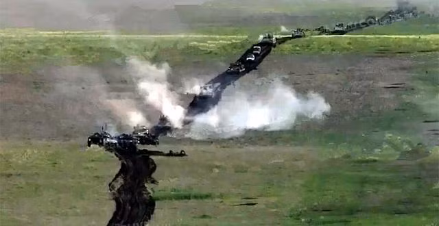 Bây giờ, quân đội Ukraine đã không có bất kỳ mũi đột phá nào vào đến tuyến phòng thủ chính và chỉ có thể tiếp cận đến tuyến phòng thủ vòng ngoài của Nga. Vì vậy, chúng ta không thể không đặt câu hỏi, đâu là bí ẩn của tuyến phòng thủ Nga? Tại sao quân đội Ukraine khó tiếp cận đến vậy?