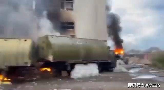 Vào đầu giờ sáng ngày 28/6, tại sở chỉ huy tiền phương của Tập đoàn quân 20 của Quân đội Nga ở Izyum, Quân đội Ukraine đã khai hỏa hệ thống M142, phá hủy một số phương tiện chỉ huy quân sự và cả những chiếc cầu phao tự hành của công binh tại đây.