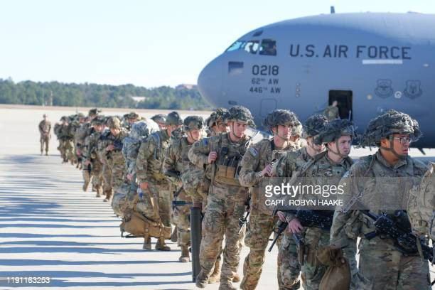 Sư đoàn Dù 82 hiện là đơn vị chiến đấu duy nhất trong toàn quân đội Mỹ có khả năng nhảy dù tích hợp. Sư đoàn có ba lữ đoàn chiến đấu đường không, một lữ đoàn không quân chiến đấu, một lữ đoàn hỏa lực và một lữ đoàn bảo đảm. 